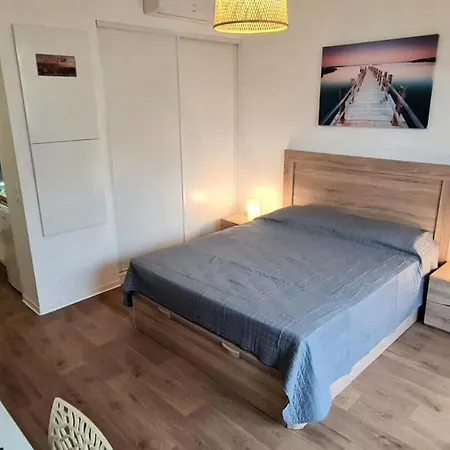 Wellness - Studio Pour 2 Personnes 891 * Agde
